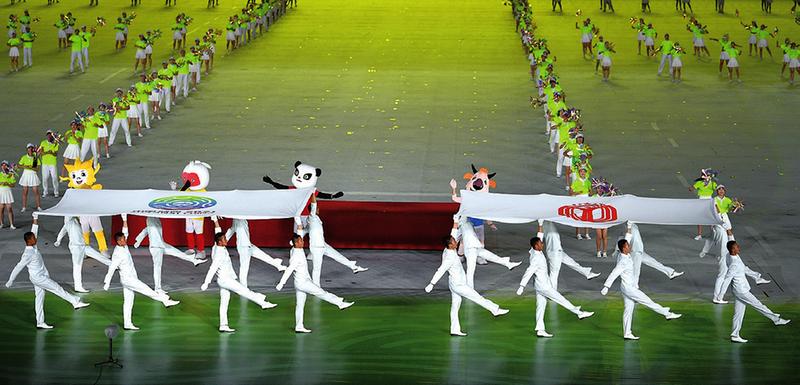 第十四届全国运动会在陕西西安隆重开幕 